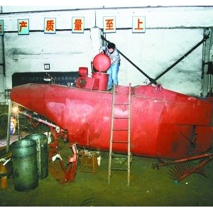 下岗工人自制潜水艇造价20万 已收到3艘订单