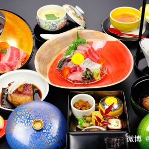 体验日本最美的温泉:美食太精致